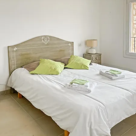 Holiday home Maison 80m2 A 150 Metres De La Avec Balcon Et Terrasse Vue Panoramique Sur Le Golfe De Saint-florent *